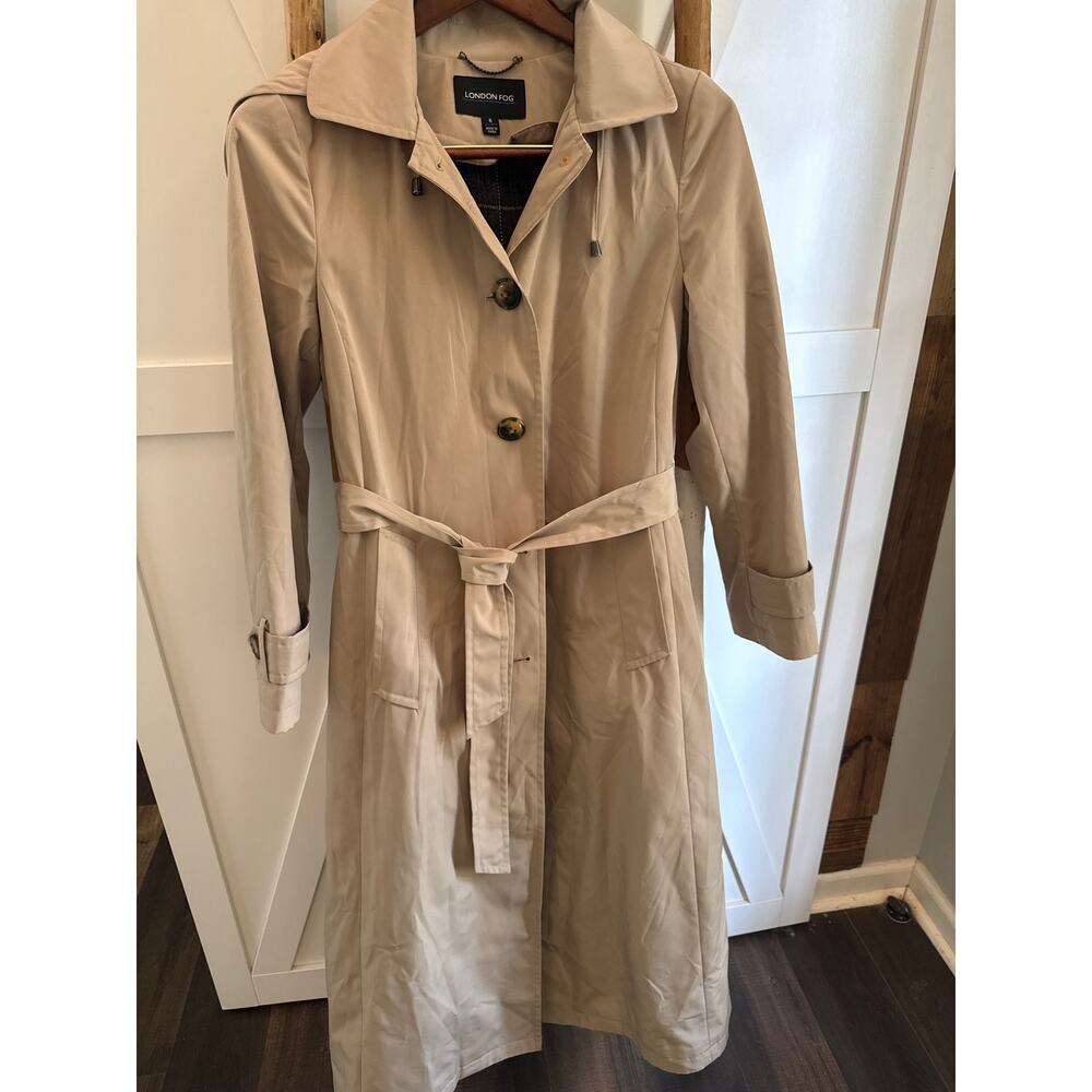 London Fog Classic Long Trench Coat 6 old Money Capsule minimalist academia
